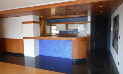 Vende-se lindo apto próximo à estação ana rosa do metrô