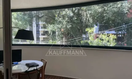 Apartamento à Venda nos Jardins: 109m²,2 Dormitórios (2 Suítes)2 Vagas.