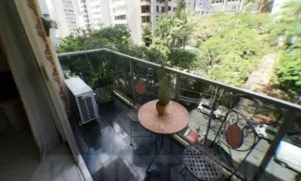 Apartamento de 200m² com 4 Dormitórios e 3 Suítes em Higienópolis - Venda