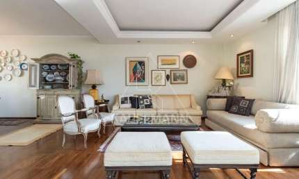 Apartamento à Venda em Higienópolis -  4 Dorm ,1 Suíte, 2 Vagas e 213m² de A.U