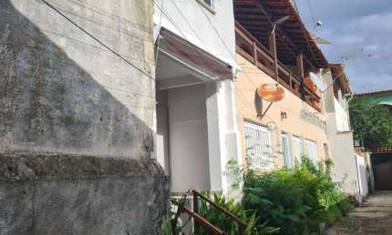 Casa Independente – 2 Quartos / 2 Banheiros – ID: 2435/
