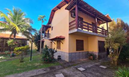 Casa em Condomínio – 100m² – 3 Quartos / 3 Banheiros – ID: 10525/*