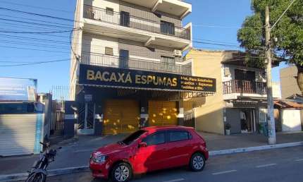 Apartamento com 1 quarto para alugar na Rua Professor Souza, 451, Bacaxá, Saquarema