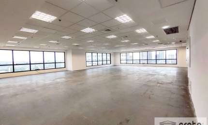 Conjunto Comercial para alugar - Alphaville - Barueri/SP