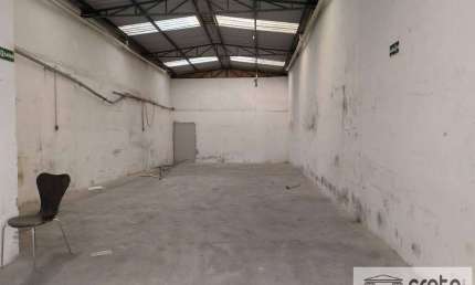 Barracão / Galpão / Depósito com 1 sala para alugar na Rua Benedito Campos Morais, Vila Anastácio, São Paulo