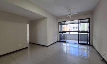 Apartamento com 3 quartos para alugar na Rua Rodrigues Dórea, --, Armação, Salvador por R$ 2.900