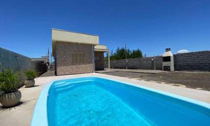 Casa com 3 quartos à venda na Rua 06, 123, Praia Tropical, Balneário Gaivota