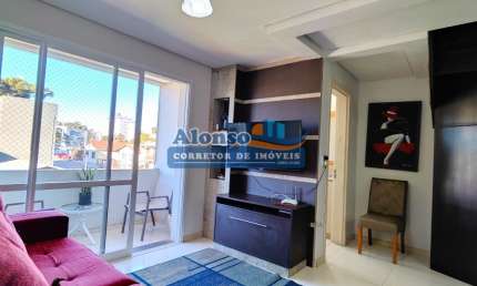 Apartamento duplex semi mobiliado com 03 quartos no Sagrada Família