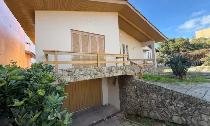 Casa com 3 quartos à venda na Rua Danilo Antônio Bridi, 123, Bela Vista, Caxias do Sul