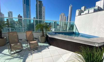Cobertura Duplex para Venda em Balneário Camboriú, Centro, 4 dormitórios, 4 suítes, 5 banheiros, 3 vagas