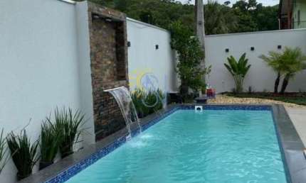 Casa para Locação em Balneário Camboriú, Barra, 4 dormitórios, 1 suíte, 4 banheiros, 2 vagas