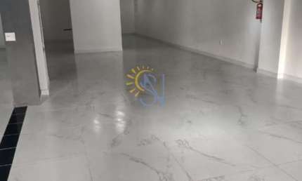 Sala Comercial para Locação em Itajaí, Praia Brava de Itajaí, 1 banheiro, 1 vaga