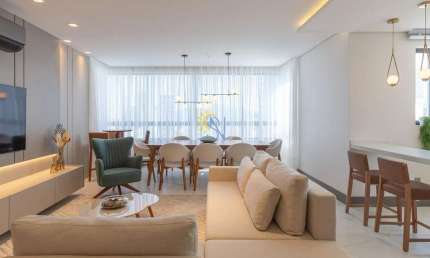 Apartamento para Venda, Centro, 3 dormitórios, 3 suítes, 4 banheiros, 2 vagas