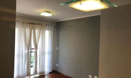 Vende-se Apartamento 02 dormitórios na Vila Olímpia com vaga