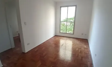 Vende-se apartamento de 01 dorm. na bela vista com vaga