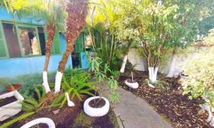 Casa com 3 quartos à venda no Jardim Algarve, Alvorada 