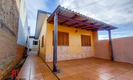 Duas casas no mesmo terreno bairro jardim algarve alvorada