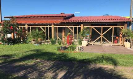 Casa com 3 dormitórios à venda, 148 m² por R$ 350.000,00 - Balneário Figueirinha - Arroio do Sal/RS