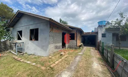 Casa com 3 dormitórios à venda por R$ 196.000,00 - Balneário Rondinha  - Arroio do Sal/RS