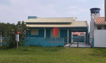 Casa com 2 dormitórios à venda, 92 m² por R$ 320.000,00 - Praia Azul - Arroio do Sal/RS