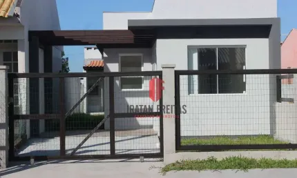 Casa com 2 dormitórios à venda, 74 m² por R$ 360.000,00 - Capão Novo Posto 9 - Capão da Canoa/RS