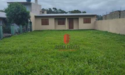 Casa com 2 dormitórios à venda, 72 m² por R$ 350.000,00 - Quatro Lagos - Arroio do Sal/RS