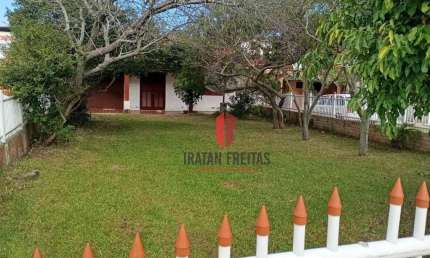 Casa com 2 dormitórios à venda, 87 m² por R$ 296.800,00 - Balneário Figueirinha - Arroio do Sal/RS
