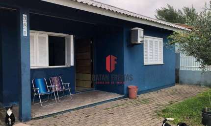 Casa com 4 dormitórios à venda, 150 m² por R$ 795.000,00 - Arco Iris - Capão da Canoa/RS