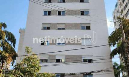 Cobertura à venda no bairro Lourdes - 270m² com 4 dormitórios/quartos disponíveis.