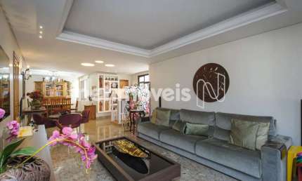 Apartamento à venda no bairro Serra com 210 m² e 4 dormitórios/quartos disponíveis.