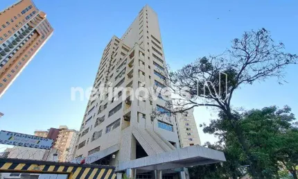 Escritório para Alugar na Savassi com Área de 31 m² - Oportunidade Imperdível!