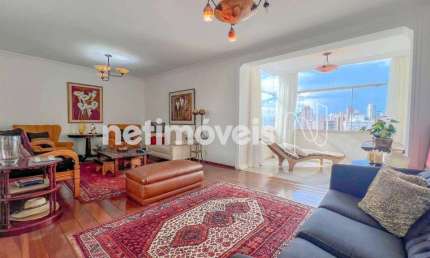 Apartamento à venda no bairro Carmo com 205 m² e 4 dormitórios/quartos disponíveis
