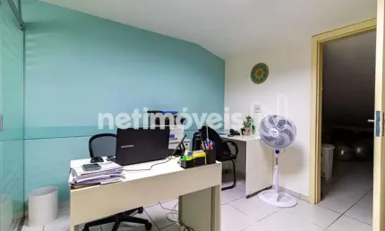 Loja para Alugar no Bairro Funcionários com Área de 552 m² disponível para Locação