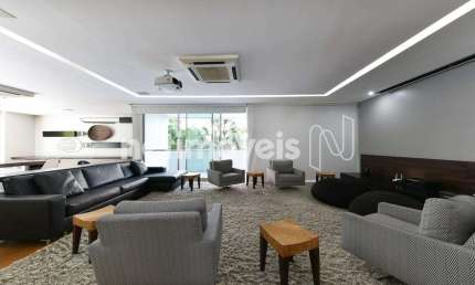Cobertura à venda no bairro Lourdes com 403 m² e 3 dormitórios/quartos disponíveis