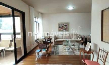 Apartamento à venda no bairro Santa Efigênia com 195m² e 4 dormitórios/quartos