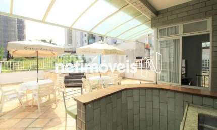 Cobertura à venda no bairro Buritis com 230 m² e 4 dormitórios/quartos disponíveis
