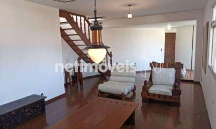 Cobertura de 320m² para Aluguel com 4 dormitórios em Serra, ótima localização!