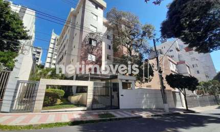 Apartamento à venda no bairro Serra com 75 m² e 3 dormitórios/quartos disponíveis.
