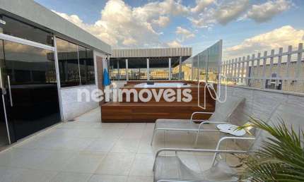 Cobertura à venda no bairro Padre Eustáquio com 186 m² e 4 dormitórios/quartos.