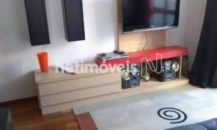Apartamento à venda no bairro Carmo, 42 m² com 1 dormitório/quarto disponível.