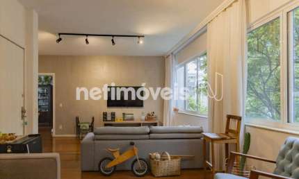 Apartamento à venda no Sion com 213 m² e 4 dormitórios/quartos disponíveis.