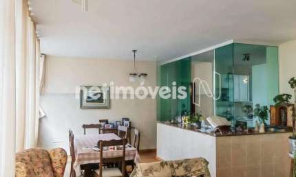 Apartamento à venda no bairro Santa Lúcia com 123 m² e 3 dormitórios/quartos.