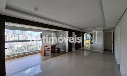 Apartamento à venda no bairro Estoril com 132 m² e 4 dormitórios/quartos disponíveis.