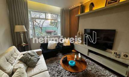 Apartamento à venda no bairro Funcionários com 130 m² e 3 dormitórios/quartos disponíveis.