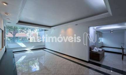 Apartamento à venda no bairro Luxemburgo com 200 m² e 4 dormitórios/quartos