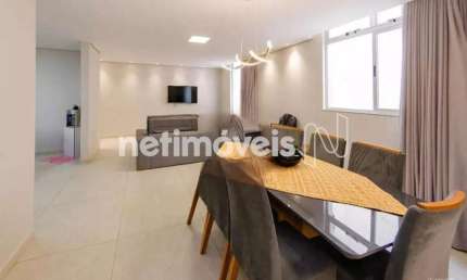 Apartamento à venda no Coração Eucarístico: 156m² com 3 dormitórios/quartos disponíveis.