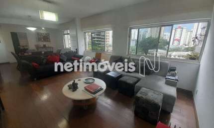 Apartamento à venda no bairro Funcionários com 4 dormitórios/quartos e 160 m².