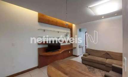 Apartamento à venda com 1 dormitório no bairro Estoril e área de 38 m².