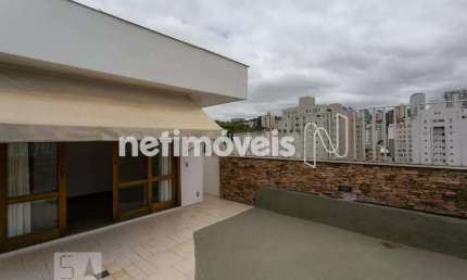 Apartamento cobertura à venda no bairro Santo Antônio com 180 m² e 3 dormitórios.