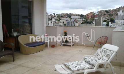 Apartamento cobertura à venda no bairro Serra com 150 m² e 3 dormitórios/quartos.